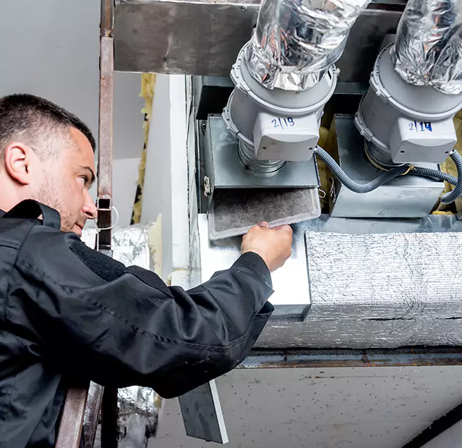  Why Homeowners & Businesses Trust Us in McHenry, IL?